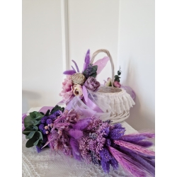 Palma wielkanocna z suszonych i stabilizowanych roślin w odcieniach lawendy